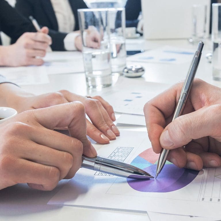 4imprint chooses Windows Server for storage expansion and flash performance.