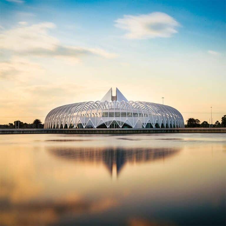 Florida Polytechnic University deploys a Microsoft HCI, upgrades and expands the cluster from Windows Server 2016 to Windows Server 2019